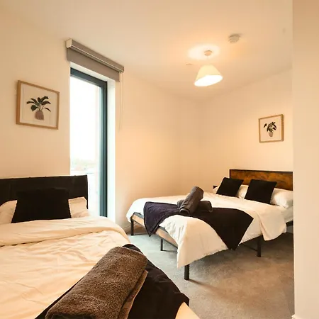 Springwell Gardens Near Station & Centre Апартаменты