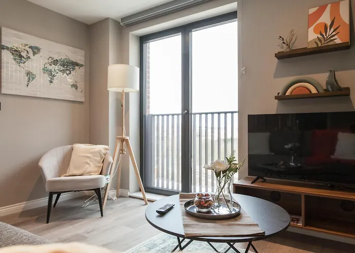 Springwell Gardens Near Station & Centre Daire Leeds (West Yorkshire)