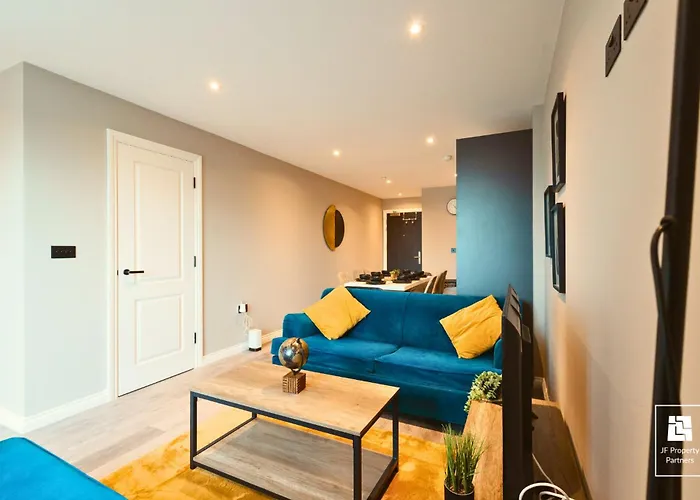 Daire Springwell Gardens Near Station & Centre *