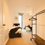 Lägenhet Springwell Gardens Near Station & Centre Leeds (West Yorkshire)