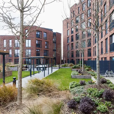 Springwell Gardens Near Leeds Station & Centre Apartment Leeds (West Yorkshire)