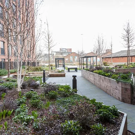 アパート Springwell Gardens Near Station & Centre *