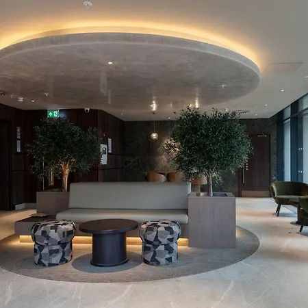 Apartment Springwell Gardens Near Leeds Station & Centre