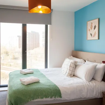 Apartment Springwell Gardens Near Leeds Station & Centre Leeds (West Yorkshire)