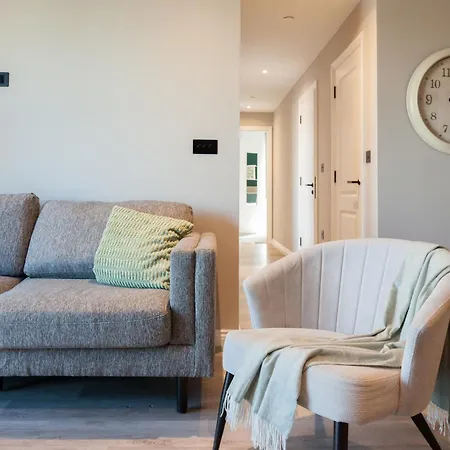 Springwell Gardens Near Leeds Station & Centre Apartment Leeds (West Yorkshire)