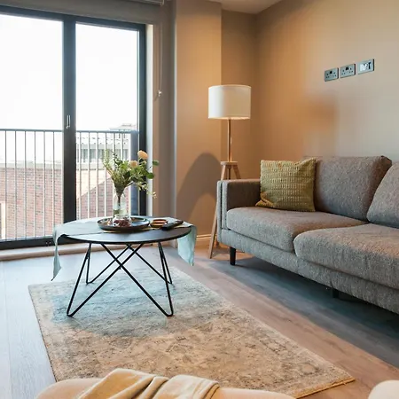 Springwell Gardens Near Leeds Station & Centre Apartment Leeds (West Yorkshire)