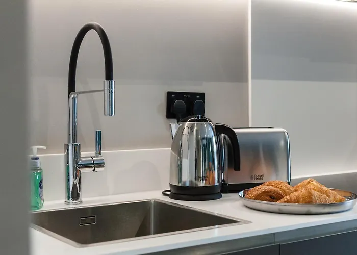 Springwell Gardens Near Station & Centre Апартаменти *