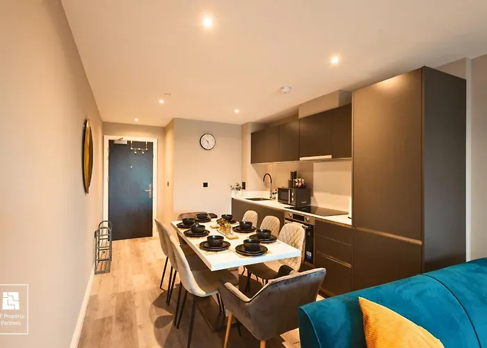 Апартаменти Springwell Gardens Near Station & Centre Лідс