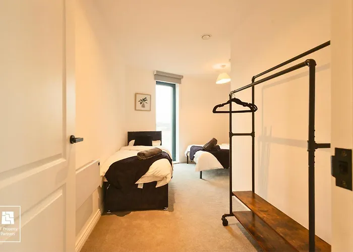 Апартаменти Springwell Gardens Near Station & Centre Лідс